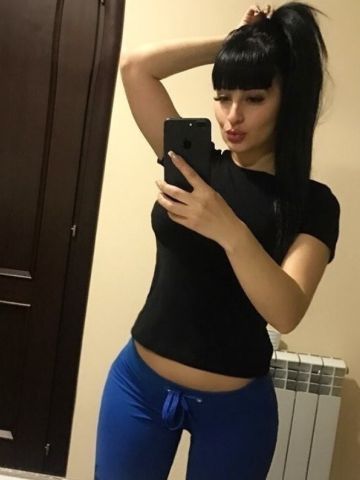 Ирина Фитнес Брюнетка Клин